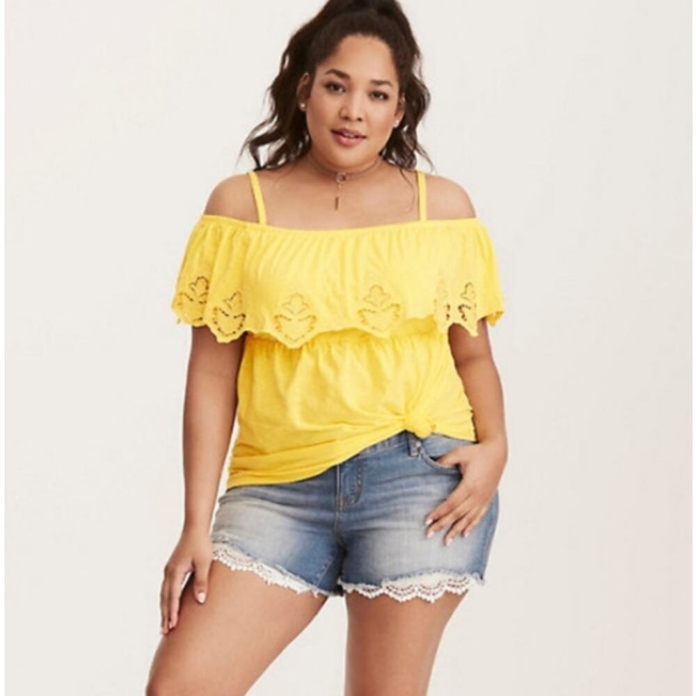 Torrid Yellow Eyelet Babydoll Cold Shoulder Top Size 2(2X)